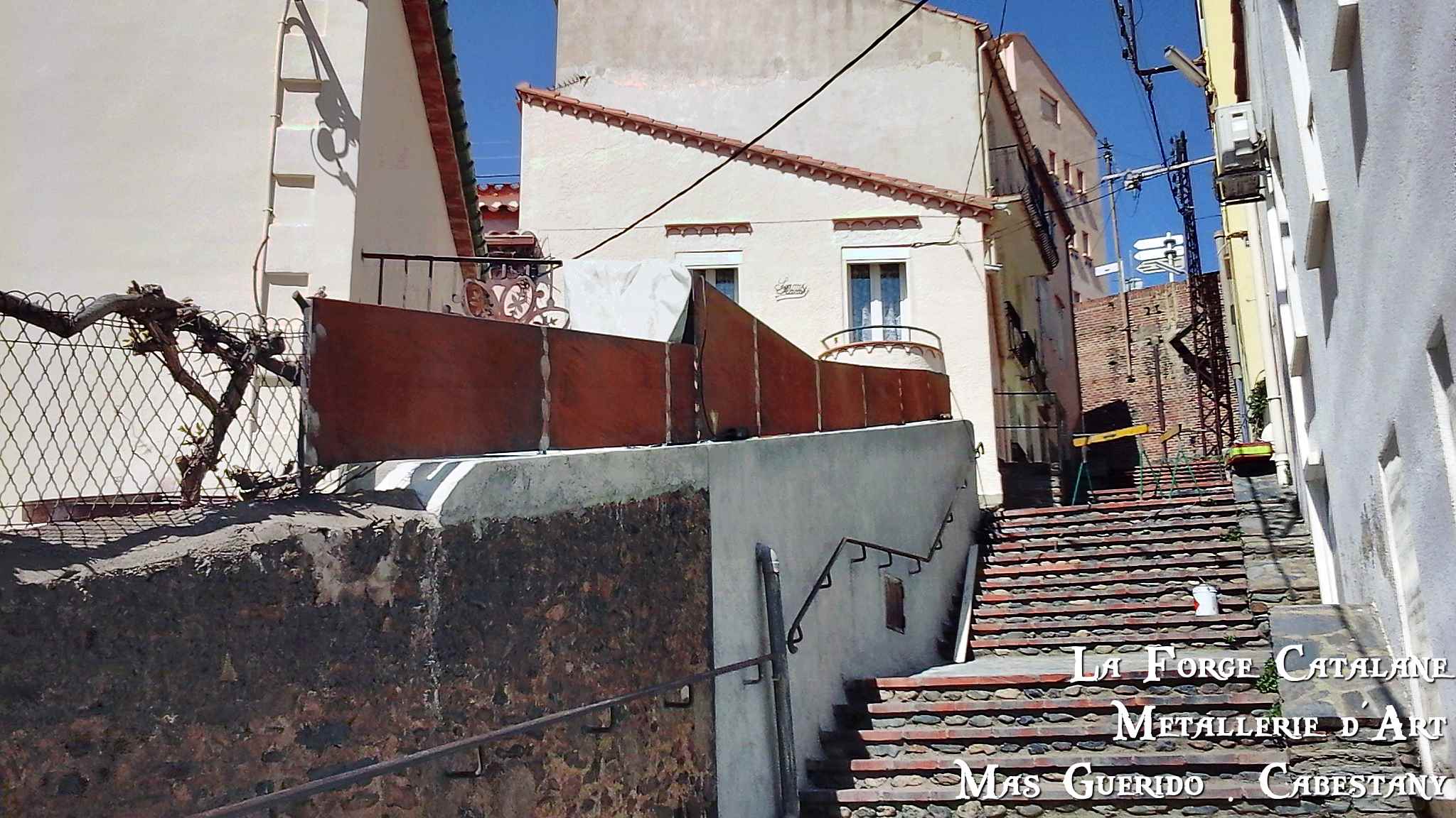 rehausse cloture panneaux lames tole effet vannerie forge catalane 6.jpg